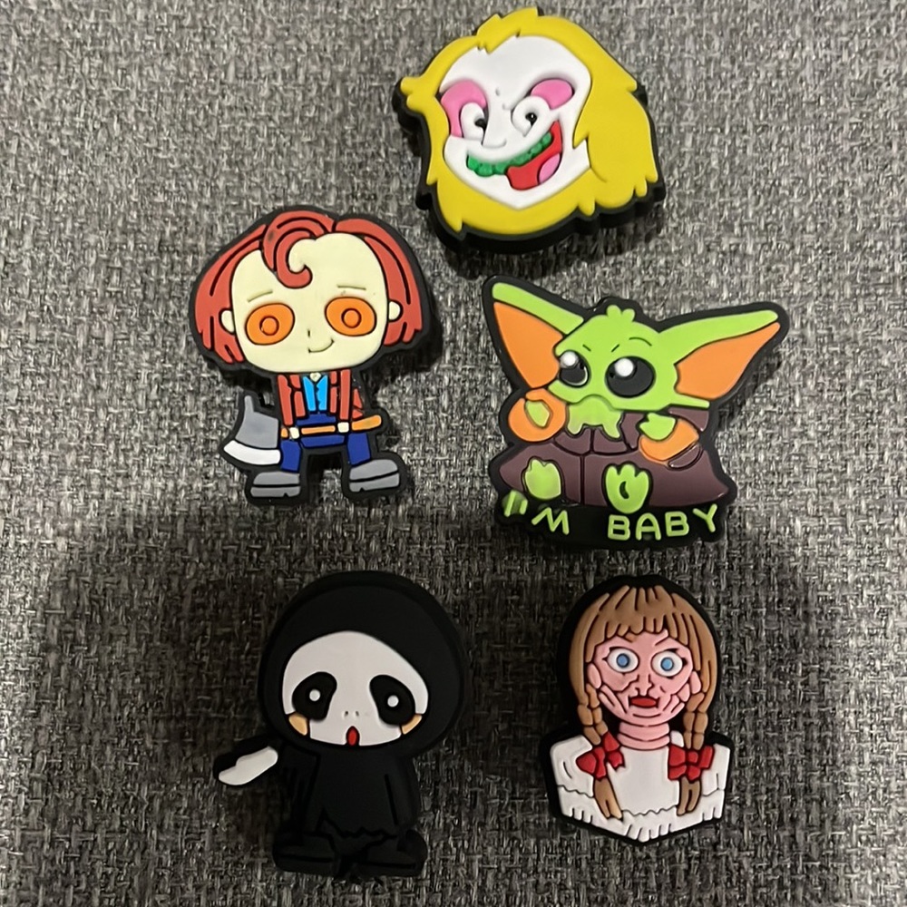 Croc Charms Halloween Star-wars Yoda Annabel Beetlejuice Myers Scream 5 Charms